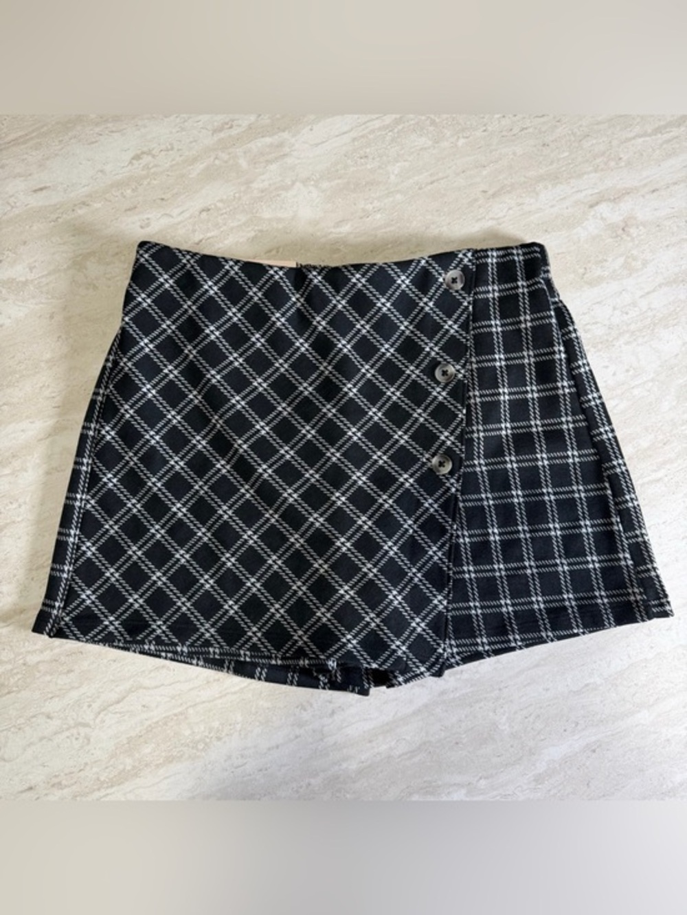 NWT SO Little Girl Plaid Skort *L (10/12)